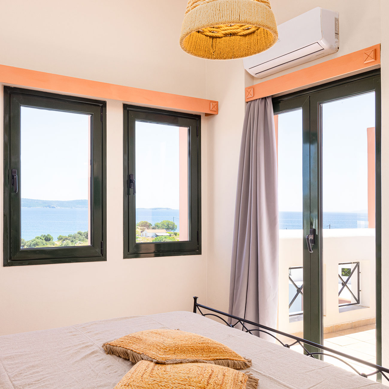 Μεζονέτα Με Θέα Θάλασσα – 5 Επισκέπτες